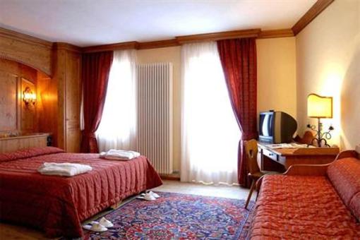 фото отеля Hotel Gaarten