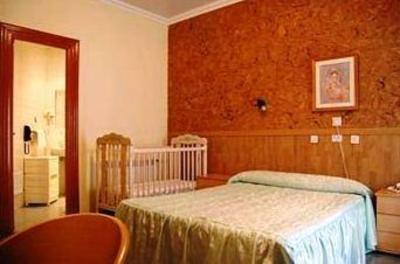 фото отеля Nuevo Manolete Hotel Lanjaron