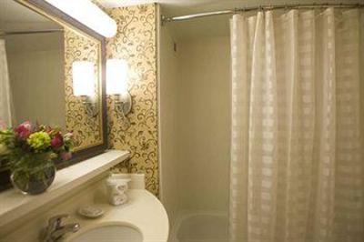 фото отеля Embassy Suites Hotel Nashville at Vanderbilt