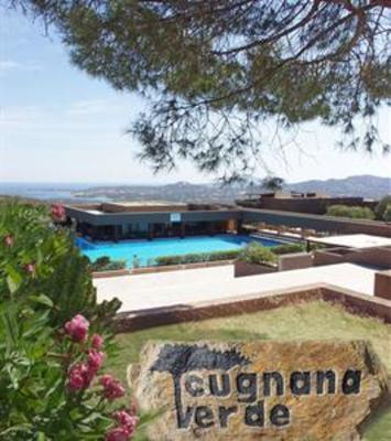 фото отеля Centro Vacanze Cugnana Verde