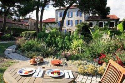фото отеля Le Domaine Aux Quat'Saisons