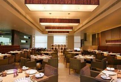 фото отеля The Raintree Hotel, Annasalai