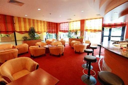 фото отеля Hotel Atut