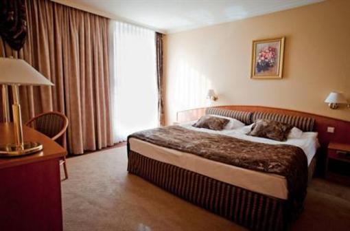 фото отеля Hotel Atut