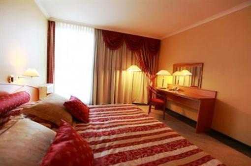 фото отеля Hotel Atut