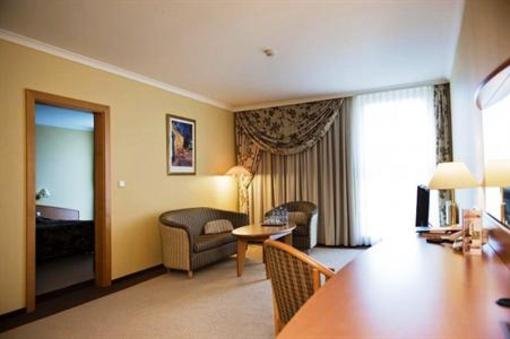фото отеля Hotel Atut