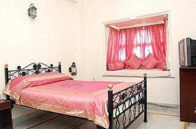 фото отеля Sargam Sadan