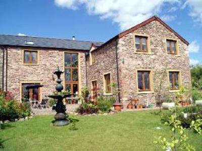 фото отеля Huntlywood Granary Bed & Breakfast Earlston