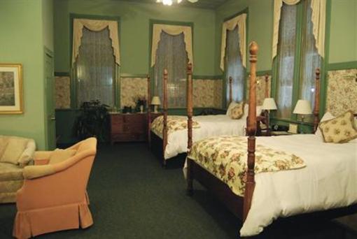 фото отеля Chambery Inn