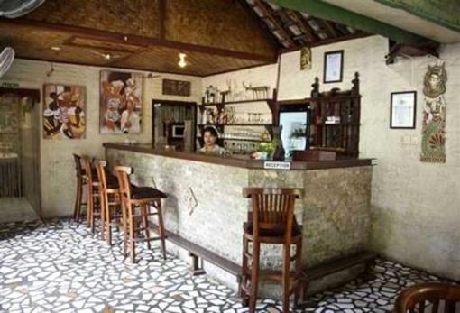фото отеля Temple Cafe & Seaside Cottages