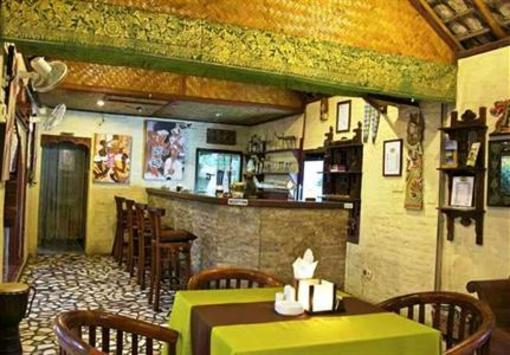 фото отеля Temple Cafe & Seaside Cottages