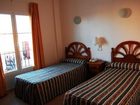 фото отеля Hostal Drago San Roque