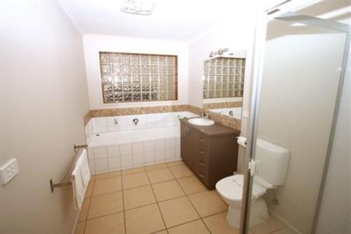 фото отеля Ocean View Escape Apartment Apollo Bay