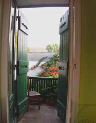 фото отеля Peste Surf Hostel