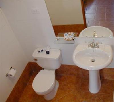 фото отеля Madison Hostal