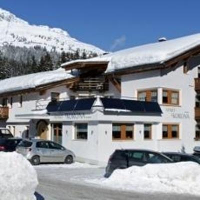 фото отеля Apart Korona Pension Sankt Anton am Arlberg