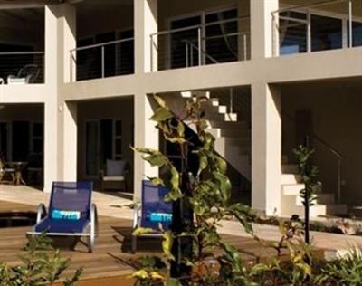 фото отеля Bahari Beach House