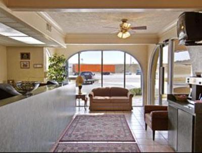 фото отеля Days Inn Sonora Devils River