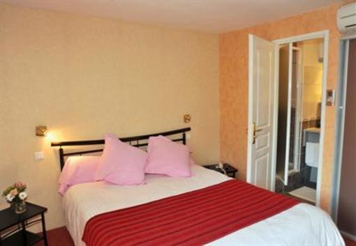 фото отеля Hotel Gambetta Lons-le-Saunier