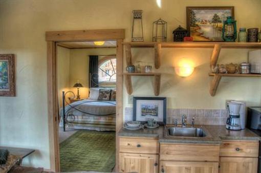 фото отеля Wild Horse Inn