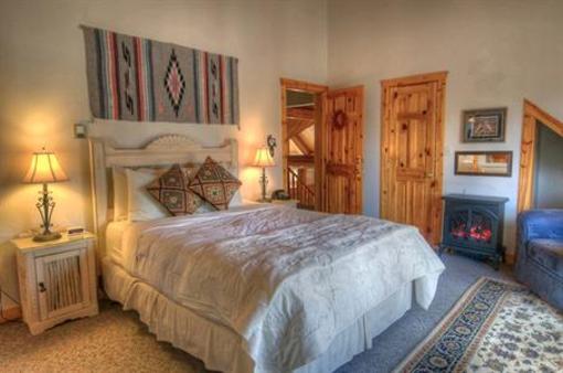 фото отеля Wild Horse Inn