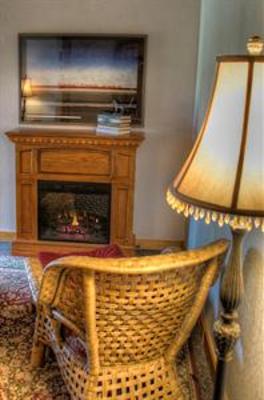 фото отеля Wild Horse Inn