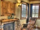 фото отеля Wild Horse Inn