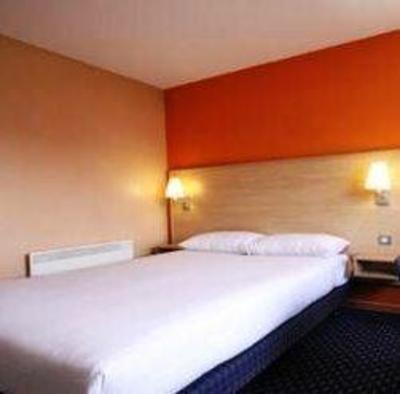 фото отеля Travelodge Peterborough