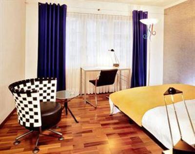 фото отеля Franziskaner Hotel Zurich