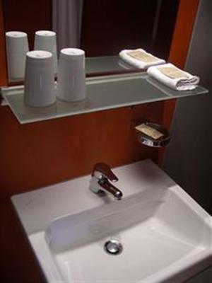 фото отеля Franziskaner Hotel Zurich