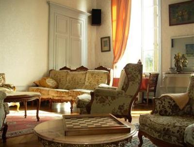 фото отеля Chateau de Vauguenige