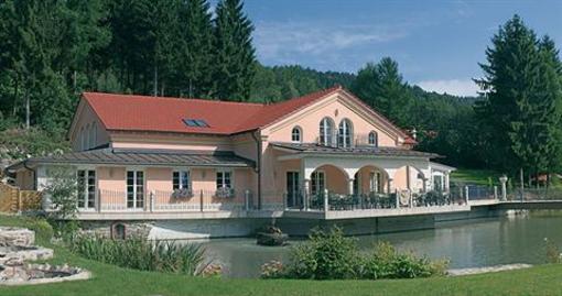 фото отеля Wellness Resort Romantika Hauzenberg