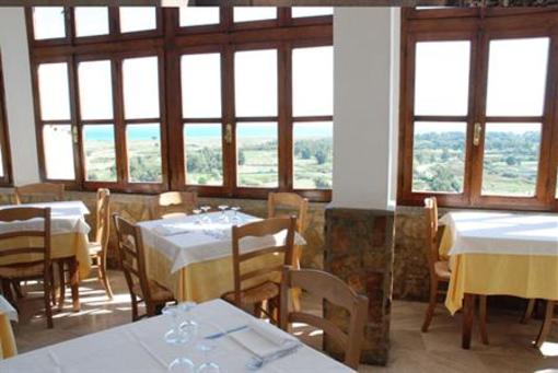фото отеля Hotel Sa Rocca
