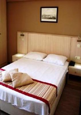 фото отеля Ileri Hotel & Apartments
