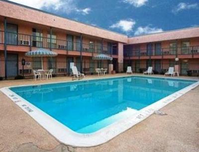 фото отеля Texan Inn Lewisville