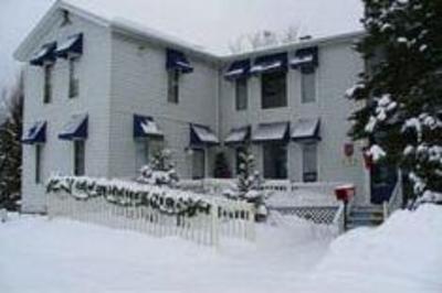 фото отеля Auberge le Clos Joli