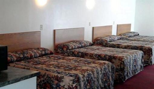 фото отеля Starlite Motel Seneca Falls