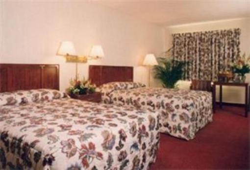 фото отеля Summersville Lake Inn