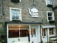 Zarina's B&B