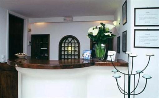 фото отеля Hotel Carbonaki