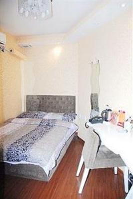 фото отеля Hyperspace Boutique Hotel Qingdao Lijin Road