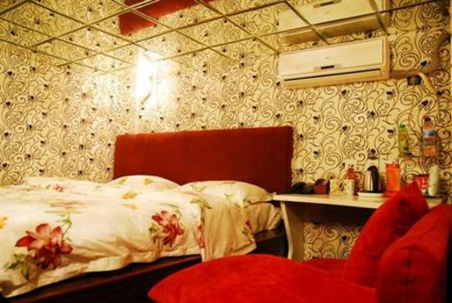 фото отеля Hyperspace Boutique Hotel Qingdao Lijin Road