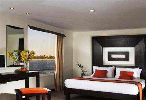 фото отеля Mövenpick Ms Royal Lily Hotel Cairo