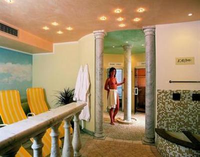 фото отеля Hotel Vierbrunnenhof