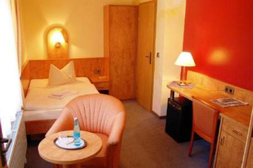 фото отеля Hotel Prox Arnstadt