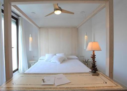 фото отеля Es Mares Hotel & Spa