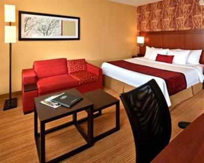 фото отеля Courtyard by Marriott Fayetteville