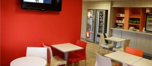 фото отеля Premiere Classe Hotel Perpignan Nord Rivesaltes