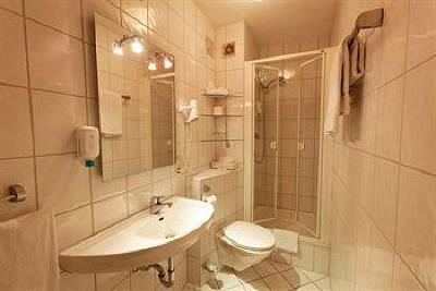 фото отеля Hotel & Restaurant Becher