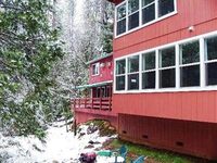 Yosemite Riverside Inn